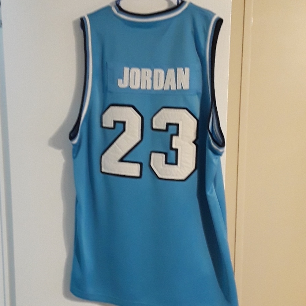 Hardwood Legends N. Carolina Jordan Jersey